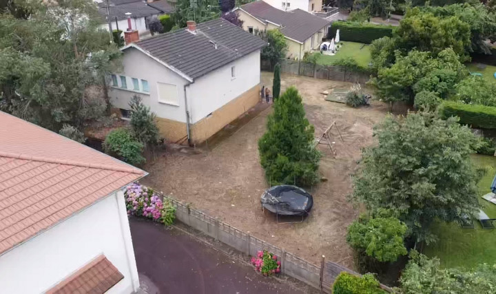 Remise en état de l’extérieur d’une maison pour sa vente pour des particuliers à Villefranche-sur-Saône